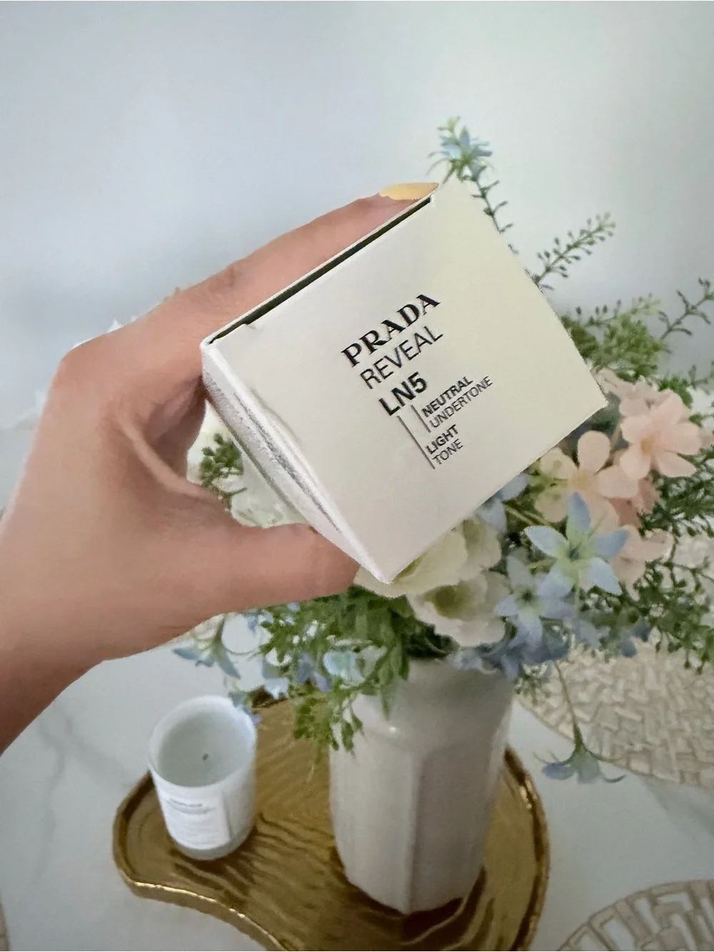 Prada Reveal Skin Optimizing Refillable Soft Matte Foundation - LN5